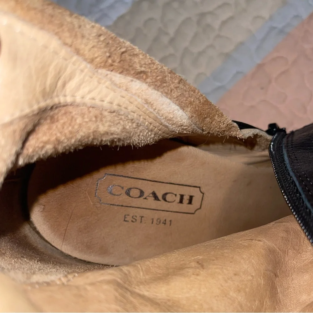 Vintage COACH knee-high leather lace-up boots Size 7.5 B with real fur, like new - Picture 4 of 9